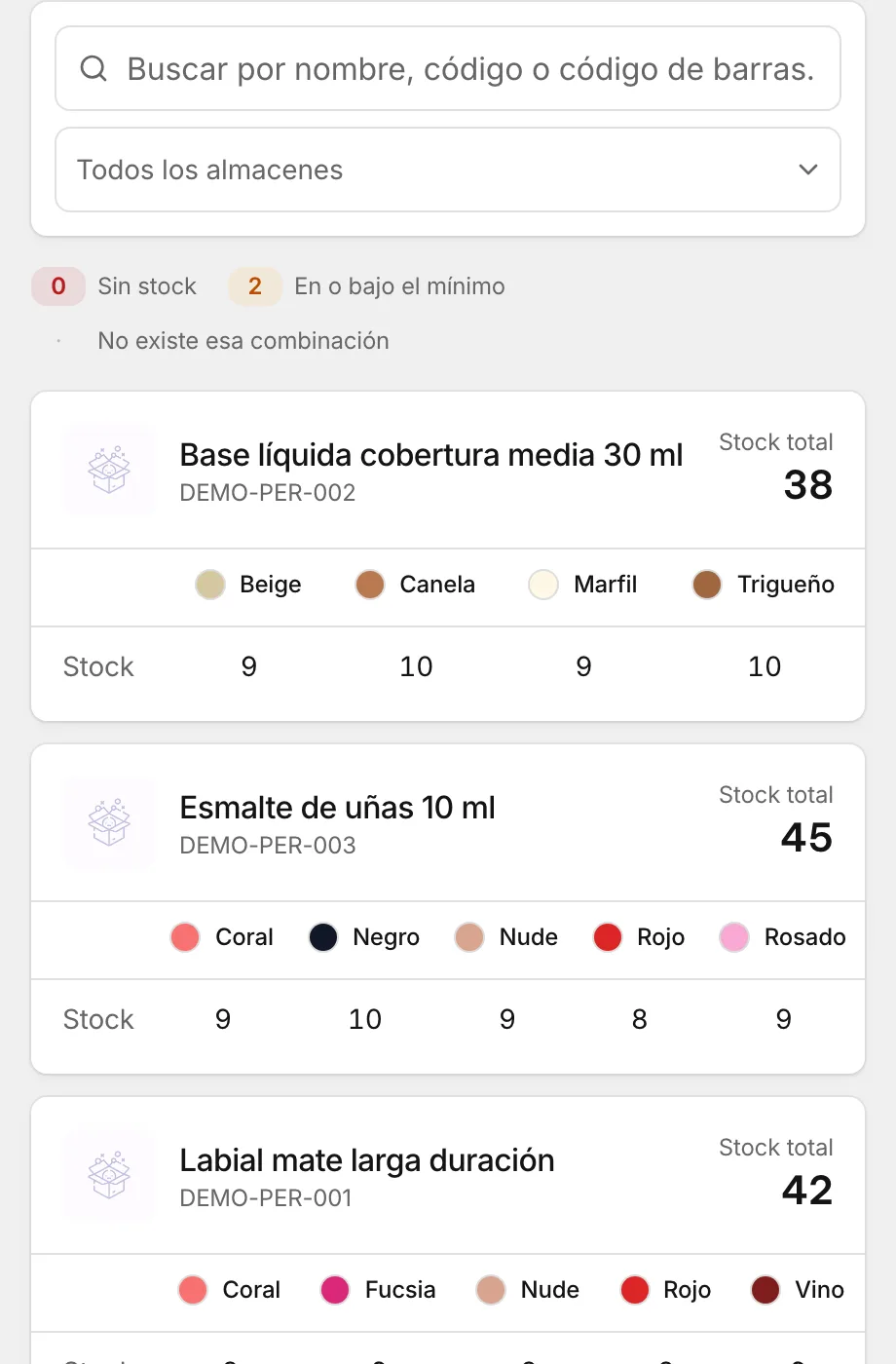 Stock por tono de la base líquida, el esmalte y el labial: cada tono con su muestra de color y lo que queda