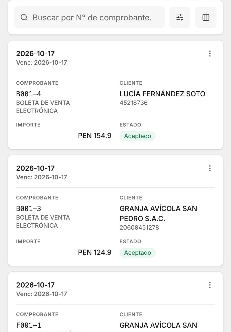 Boletas y factura de la veterinaria con su cliente, su importe y su estado en SUNAT: aceptadas
